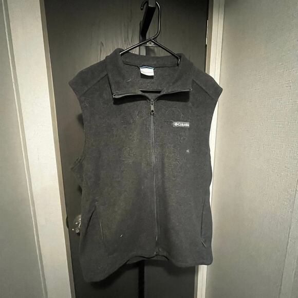 Men’s Colombia Vest - Picture 1 of 4